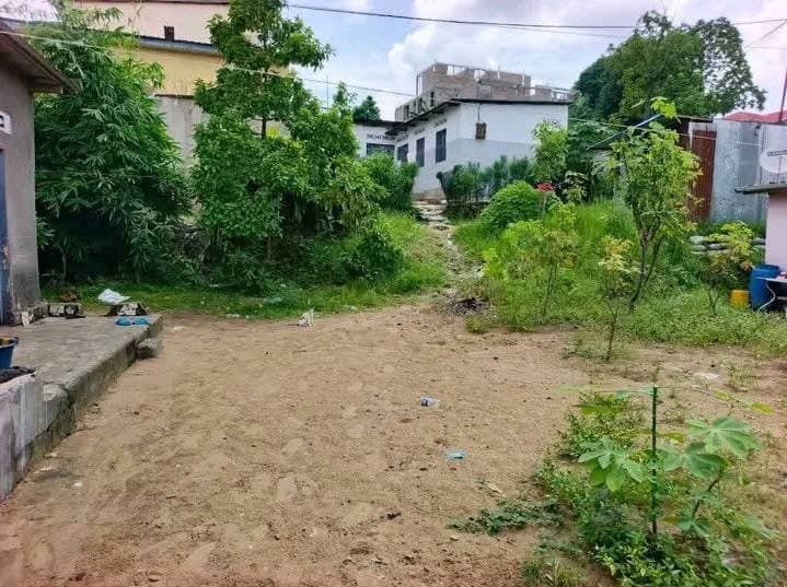 Parcelle résidentielle à vendre à Montngafula, Kinshasa - Image 2