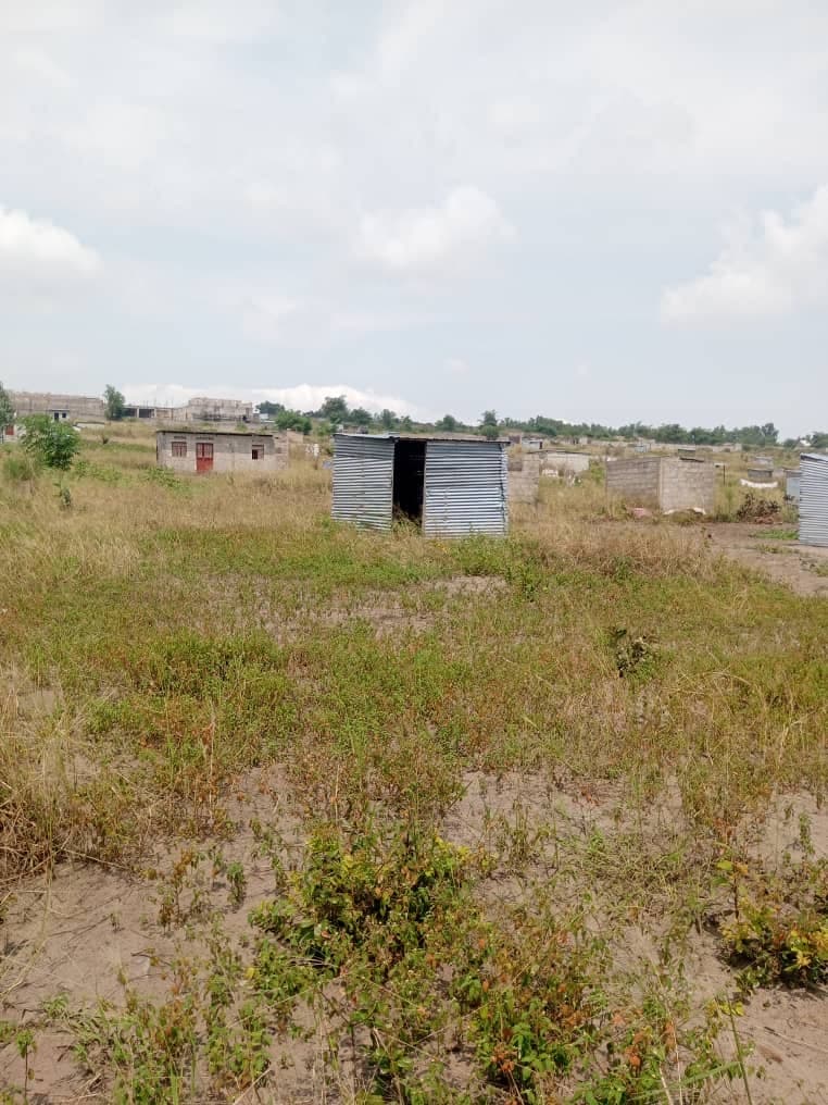 Parcelle à vendre - 400.00 m² - Arena Nsele, Kinshasa - Image 2