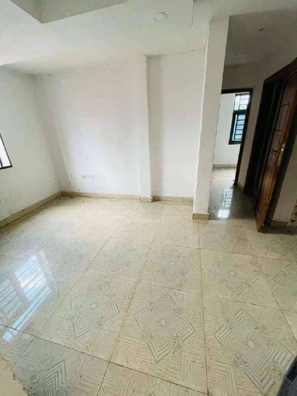 Bel appartement moderne 2 chambres à Limete - Image 1